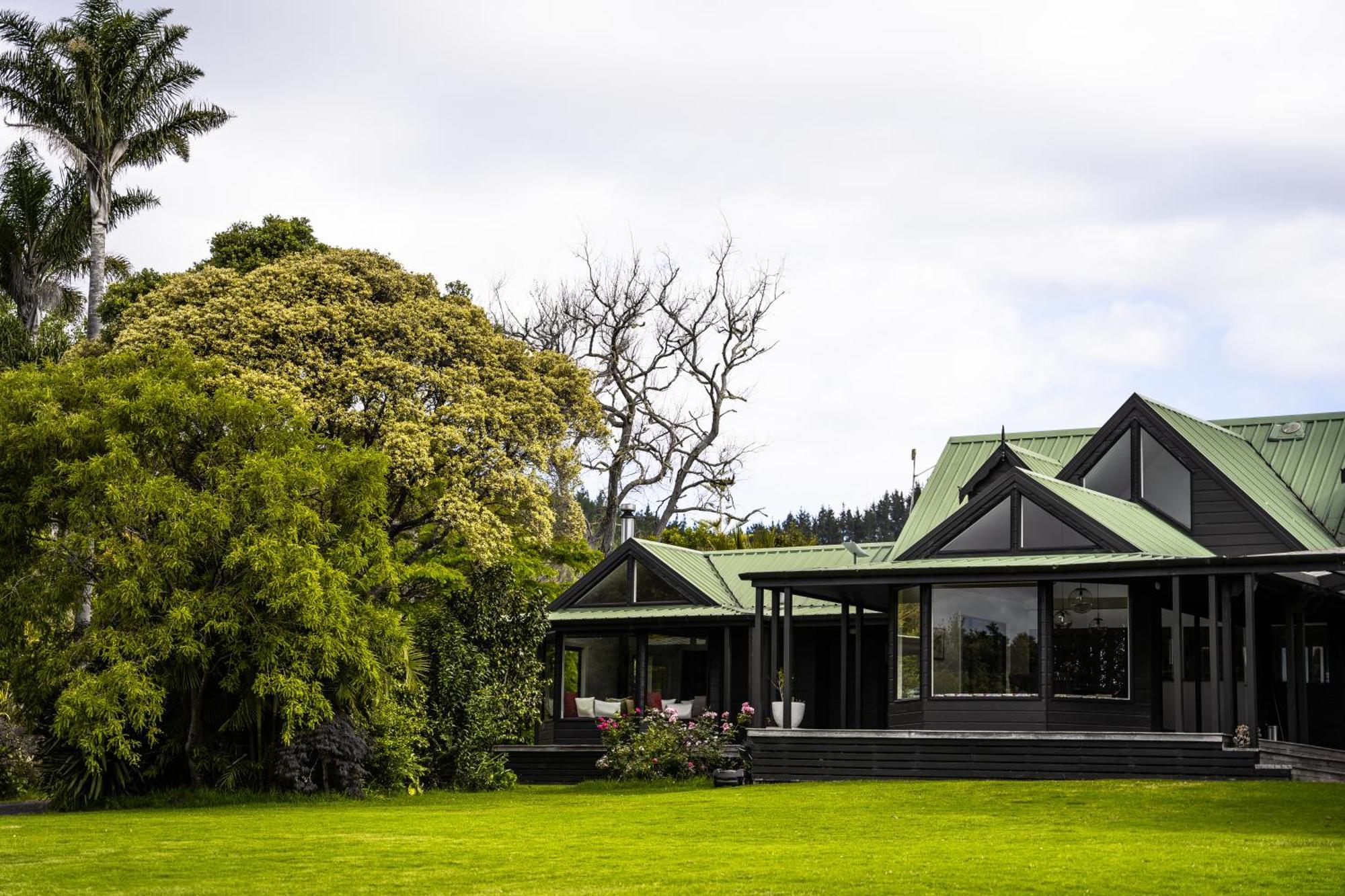 Forest Waters Haruru Exterior photo