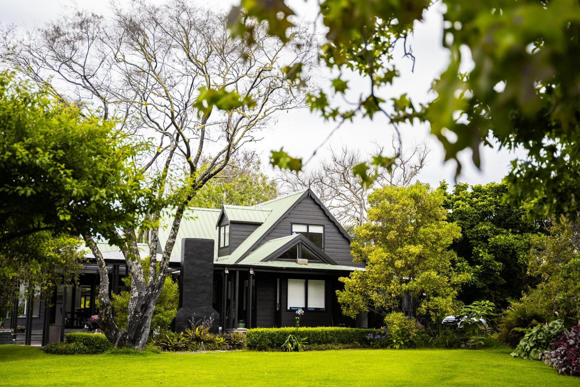 Forest Waters Haruru Exterior photo